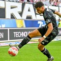 Piksi ga nije pozvao u reprezentaciju, a on uvršten u idealan tim Bundeslige, tu je i bivši igrač Zvezde
