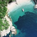 Bez ležaljki i buke: Tri najlepše jadranske plaže u divljini