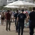 (Video) Misteriozna smrt devojčice (4) na Grčkoj plaži: Policija sumnja da je ubijena: Šokantni detalji istrage, "češljaju" se…