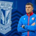 Šta niste mogli da vidite na TV? Kamere se ugasile, Milojević besno izleteo iz sale, a Arnautović pokazao da sve vidi
