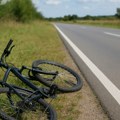 Biciklista podlegao povredama nakon što ga je automobil pokosio na putu kod Preševa