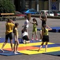 Велики број малишана на јавном часу и такмичењу у гимнастици у Ивањици (ВИДЕО)