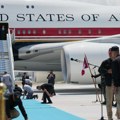 Zašto je Tramp u Ankari zamenio novi Air Force One starim avionom?
