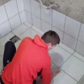 Vodoinstalater za pola sata posla Traži 10.000 Beograđanka se pita da li je to realno, čitala poruku i ne veruje gospođo…