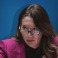 “Džudistkinja sa Malte”: Ko je Vanesa Frejzer, koja je ućutkala Vučića na sednici Saveta bezbednosti UN lupivši rukom…