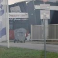 Drama na Vidikovcu: Autobus gradskog prevoza uleteo u servis! (foto)