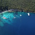 Grčka uvodi nova pravila za turizam: ograničenja za Airbnb, stroža zaštita ostrva i obale, kraj nekontrolisane gradnje