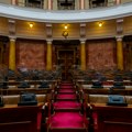 Vanredno zasedanje Skupštine: Energetska kriza, rebalans budžeta, širenje “Beograd na vodi”