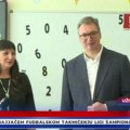 Vučić u Batajnici: "Uložili smo 3,5 miliona evra u renoviranje škole i nastavljamo dalje"