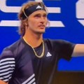 Haos na US openu Zverev prekinuo meč, navijač zbog hitlera izbačen sa tribina , Zverev na kraju pobedio (video)