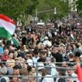 Десеци хиљада Мађара протестирали против Орбана