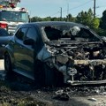 VIDEO: Toyota GR Corolla se zapalila u vožnji, sve snimila kamera u autu