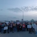 Studenti i građani na dve lokacije u Nišu počeli blokade, sledi zajednički protest „Bani u Banovinu“