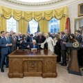 Stotine kilograma jagnjetine, bicikl i štene: Najčudniji pokloni koje su dobijali američki predsednici