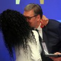 Vučićeve nagrade za vernost: Kome od estradnjaka je predsednik danas uručio vidovdanski orden