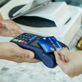 Шта да радите са старим картицама? Никако их не бацајте, стићи ће вам казна чак 2.500 евра