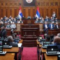 Vanredna sednica Skupštine o nepoverenju Vladi Srbije – Aleksić obrazložio predlog, obratio se Macut