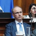 Vanredna sednica Skupštine o nepoverenju Vladi Srbije – utvrđen kvorum, rasprava u toku