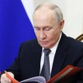 Portal EUalajv: Putinov novi zakon ukida državljanstvo Rusima koji pobegnu od rata