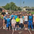 MLADI ATLETIČARI AK SREM DONELI 17 MEDALJA IZ ŠAPCA: Teodor Anđušić dvostruki pobednik