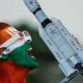 Svemirska istraživanja: Indijska letelica uspešno sletela na južni pol Meseca
