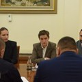 Vlada Srbije: Policija identifikovala lica iz Srbije i iz inostranstva koja šalju dojave o bombama
