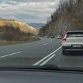 Haos u najavi, Kolone automobila; Zlatibor se "evakuiše"; Odron kod Kraljeva (foto, video)