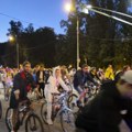 VIDEO: U vožnji na noćnom biciklističkom festivalu u Moskvi učestvovalo 35.000 ljudi