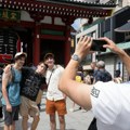 Preko 30 odsto stranih turista u Japanu iskusilo problem prekomernog turizma