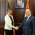 Dačić sa nemačkom ambasadorkom Anke Konrad: Intenzivna saradnja nadležnih službi dve zemlje