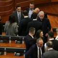 Konstitutivna sednica Skupštine Kosova prekinuta osamnaesti put