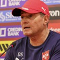 Piksi novinaru: Malo nisi normalan što to pitaš