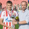 Četa Slaviše Šuše pokorila Srbiju! Totalna dominacija pionira Crvene zvezde: Kapiten Arsenijević digao pehar, Matanović…