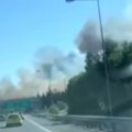 Gori grčka, atika u plamenu! Objavljeni dramatični snimci, poslato hitno upozorenje stanovništvu (foto/video)