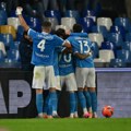 Serija A! Napoli pobedom nastavio trku sa Milanom za Skudeto! (video)