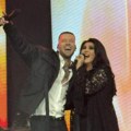 Spektakl u Beogradu: Dragana Mirković napravila lom na koncertu Magla benda, prvi put uživo izeli duet “Ako se volimo” (video)…
