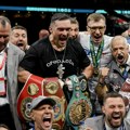 „Nastavak tek sledi, čeka me poslednji ples“: Oleksandr Usik se odrekao svih šampionskih pojaseva