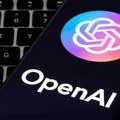 OpenAI pravi novi uređaj: Ugradiće u njega ChatGPT