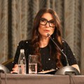 "Oprez, ja sam odmah išla da blokiram karticu" Snežana Dakić žrtva prevare: Skidaju joj se pare sa računa, odmah reagujete