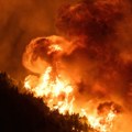 Šumski požari na Sicilji i dalje divljaju - stotine ljudi evakuisane
