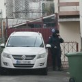 Drama na Zvezdari: Bačena bomba na porodičnu kuću, uništeni automobili