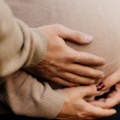 Dve žene umrle posle porođaja Bile u istoj operacionoj sali, porodice traže odgovor