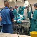 Niški kardiolozi postavljaju svetski rekord: Ugrađeno sedam mikro-pejsmejkera u jednom danu bez hirurškog reza (VIDEO)