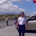 Napadnut Srbin na Kosmetu! Policajac tzv. Kosova se pravio lud (video)
