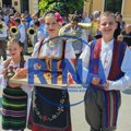 Ovo je prava Srbija, ovo je naša tradicija koja se čuva i voli: Zagrmele trube kroz Guču i počela još jedna najveća…