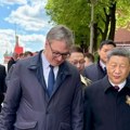 Vučić u Moskvi uslikan u srdačnom razgovoru sa Si Đinpingom