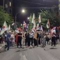 AP: Velika eskalacija drugog uzastopnog dana sukoba na antivladinim protestima u Srbiji