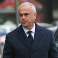 Zvezdan Terzić veruje u pobedu: „Uveren sam da smo bolji tim od Pafosa“ zvanično: Novi centar Crvene zvezde stigao u Beograd!…