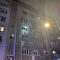 Snažna eksplozija u centru Beograda: Detonacija u stanu, oštećeno više parkiranih vozila (Foto)