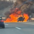 Jeziva scena na "Milošu Velikom", veliki požar zahvatio obe trake: Haos na auto-putu! Zapalio se auto, požar se širi (video)…